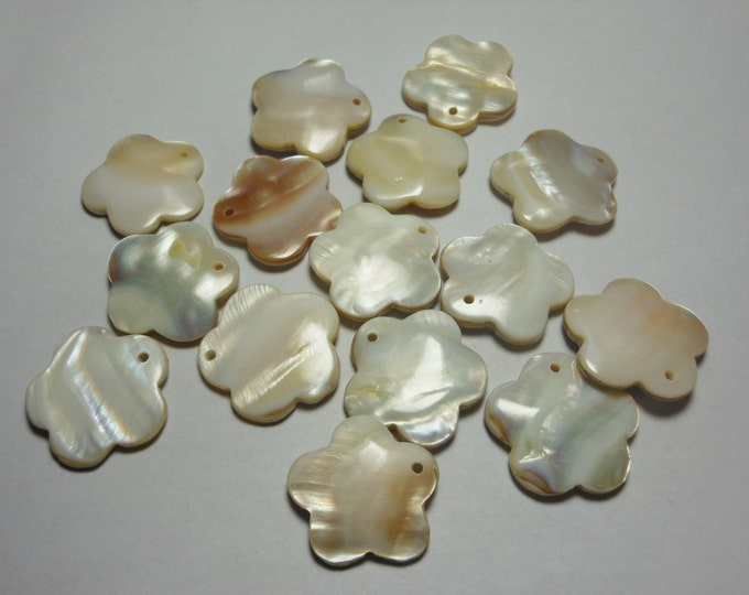 Mother of Pearl Shell bead, triple layers, natural color MOP, thick drop pendant, floral flower Shape Size, 30mm, 1 piece, top drilled