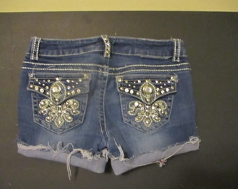 Items similar to Jean Cut Off Shorts Vintage Crochet Pink Lace Flowers ...