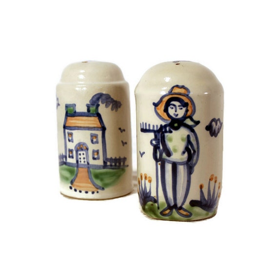 Vintage Stoneware Salt and Pepper Shakers Farmhouse