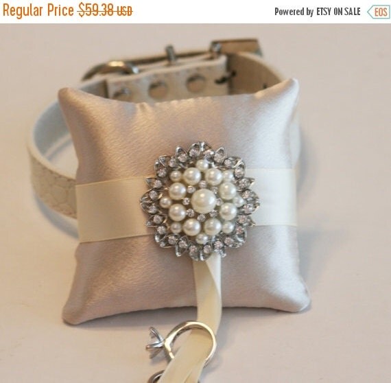 Ivory Ring Pillow Dog Ring Bearer Pillow attach to by LADogStore