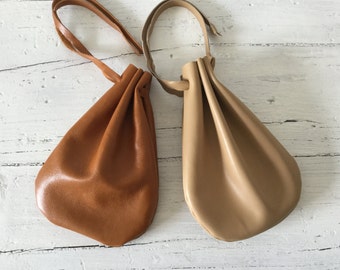 Leather Amulet Bag, Crystal Pouch, Leather Pouch, Coin Pouch, Drawstring Pouch, Medicine Pouch, Leather Pouch, Jewelry Pouch, Nappa Leather
