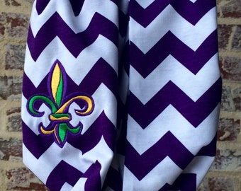 Mardi Gras Scarf/ Parade accessory/ Mardi Gras gift/ Mardi Gras scarf/ fleur de lis scarf/ Louisiana gift/ purple chevron scarf