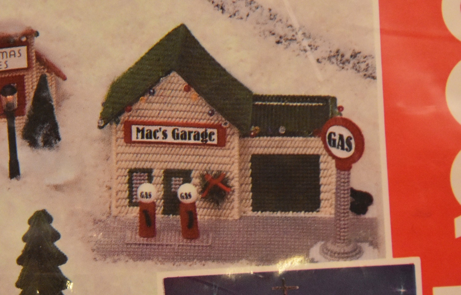Needlepoint Kit Mary Maxim Musical Village Garage