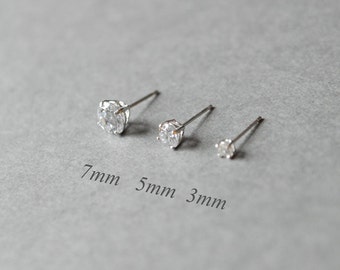 Cubic Zirconia (CZ) Earrings, Clear Cubic, Sterling Silver stud, earrings