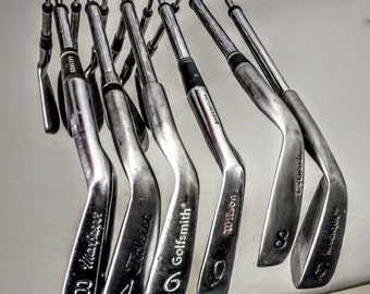 Golf Club Clothes Hanger. golf gift for guys, golf groomsmen gift, golf gift for dad, best man golf gift, fathers day gift, unique golf gift