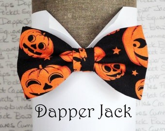Halloween bow tie, bow ties for men, men's bow ties, orange pumpkins on black