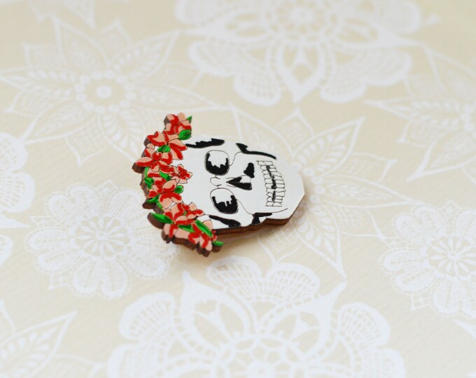Floral Skull // Wooden brooch is covered with ECO paint // Laser Cut // Best Trends // Fresh Gifts //