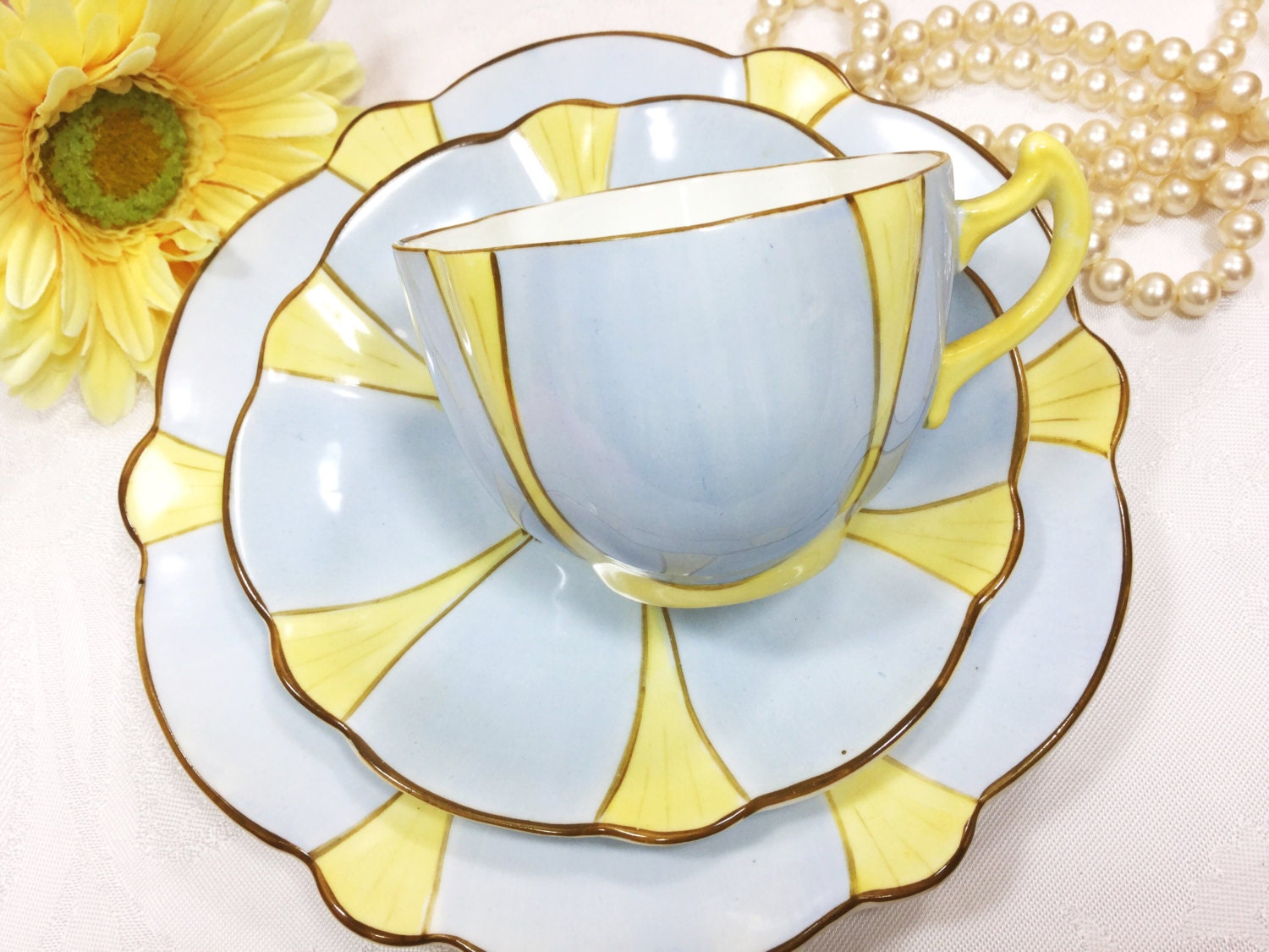 Allertons Old English Bone China Tea Trio, Floral Flower English Tea