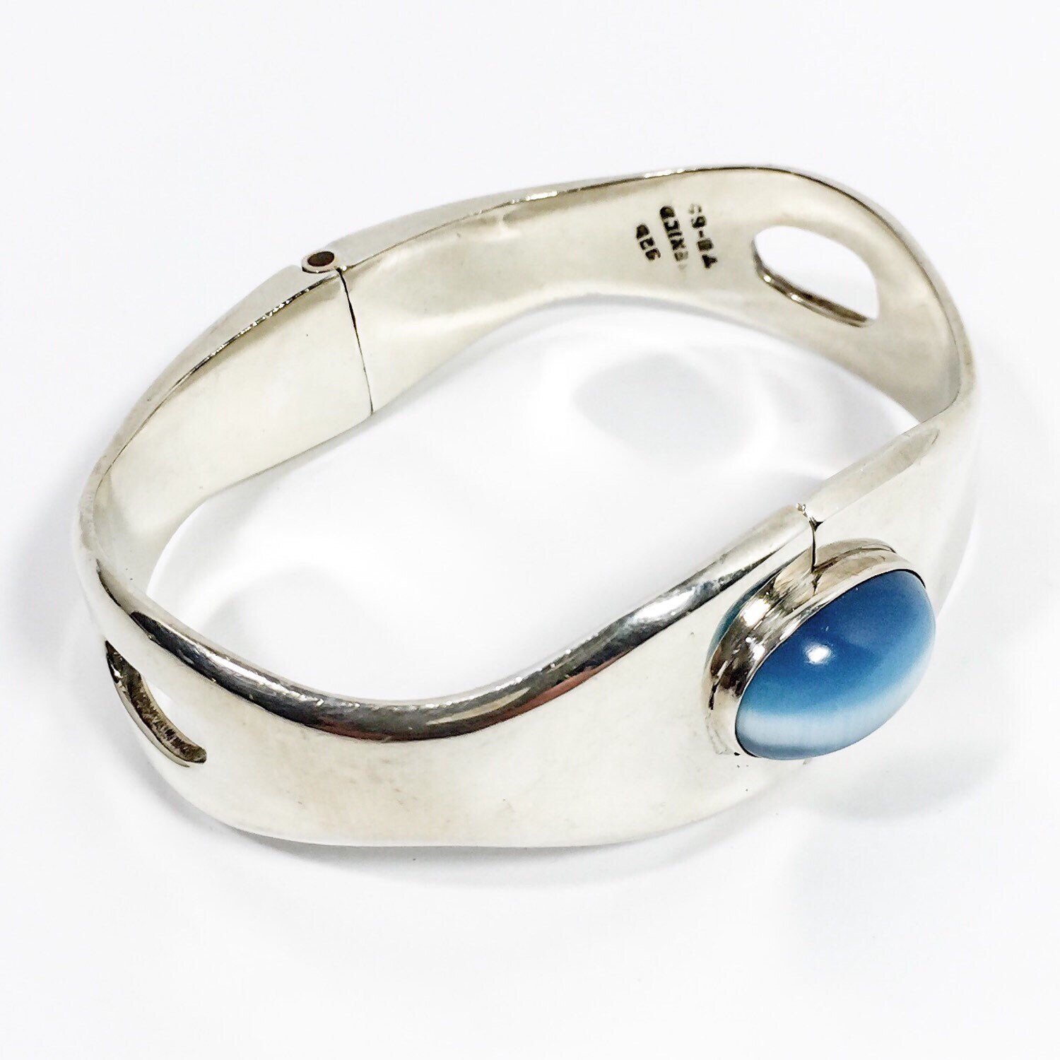 Vintage Signed Taxco Sterling Silver Bracelet Signed TB65.