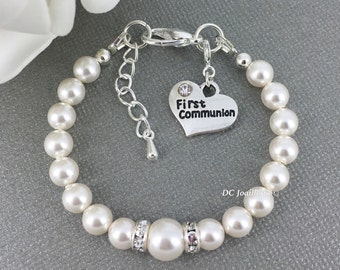 First Communion Charm Bracelet Swarovski Pearl Jewelry Bracelet Goddaughter Gift Religious from Godmother Communion Day Gift from Godfather
