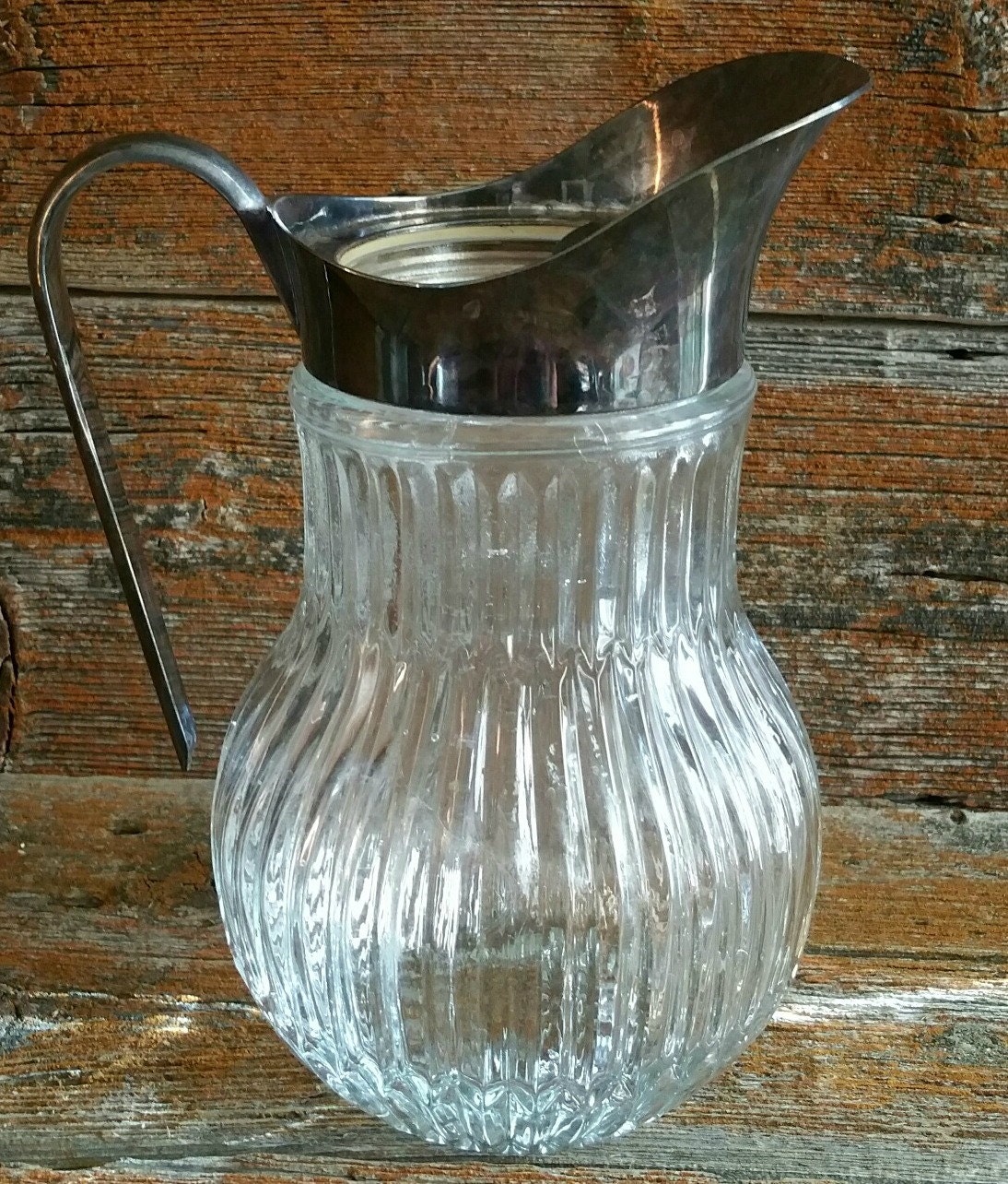 Vintage Ribbed Glass Water Pitcher With Ice Lip Water Pitcher 4639