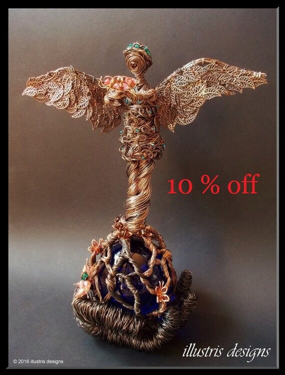 Angel wire sculpture / metal sculpture / wire by illustrisdesigns