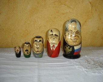 Poupées russes. Matriochka. Russie. URSS. Russian dolls. Vintage. Retro.