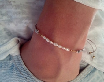 Freshwater pearl bracelet, minimalist bracelet, gift bracelet