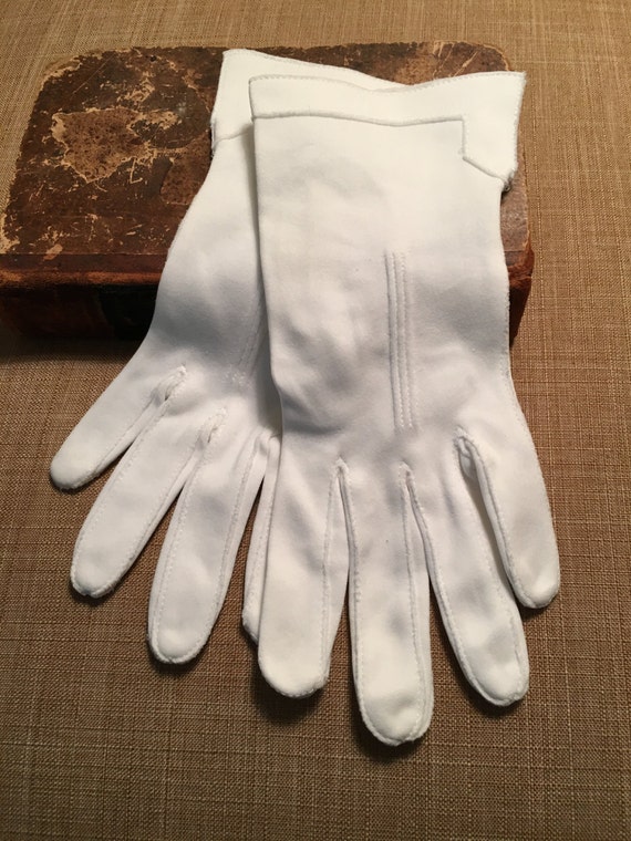 Vintage White Cotton Gloves Church Gloves Wedding Gloves