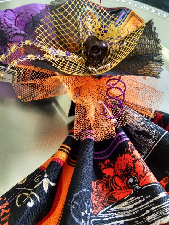 mardi gras mask napkin rings