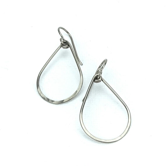 Niobium Earrings Silver Teardrop Hypoallergenic by NonitaJewelry