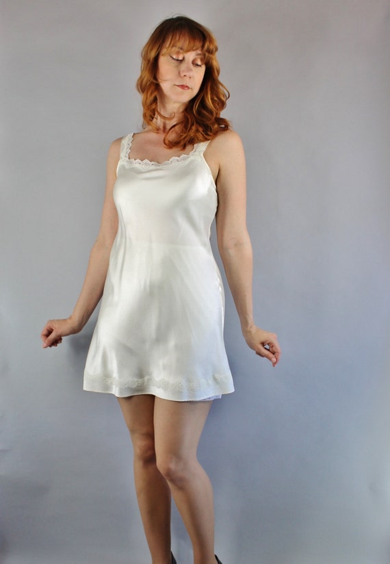 Cream Silk Nightgown Lace Babydoll Vintage 90s vlv