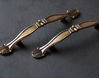 Vintage Cabinet Drawer Pulls Set of 4