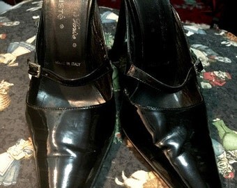 90s Kallisté patent leather stiletto mules
