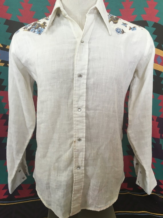 Vintage Floral Western Pearl Snap Button Up Shirt