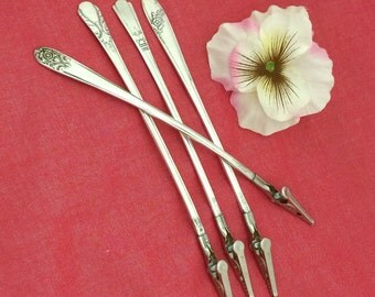 Silver Spoon Bracelet Buddy Helper Fastener, CHOOSE Pattern, Repurposed Silverplate Iced Teaspoon Jewelry Accessory Roach Clip, BOX INCLUDED