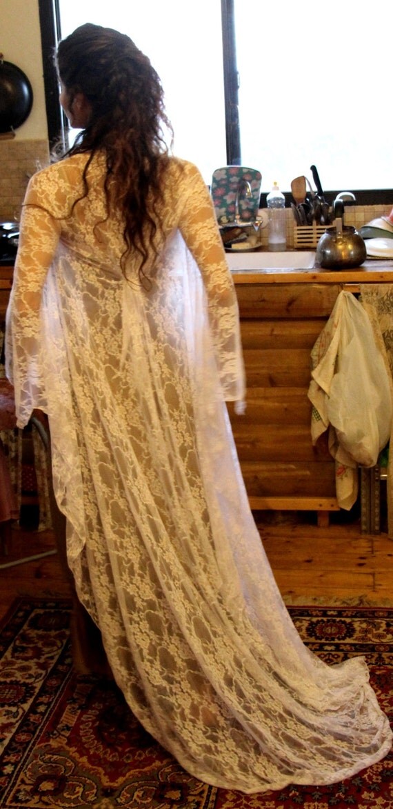 lace wedding cover