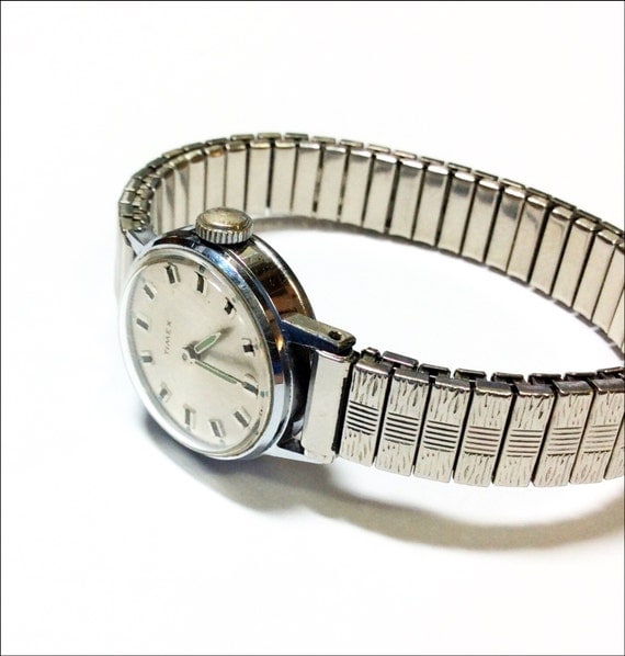ladies mechanical wind up watches