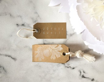 Christmas Gift Tags - 'Joyeux Noël' (Set of 10) - Kraft Tags, White Tags, Christmas Gift Wrap, christmas favor tags, family gift tags, tags