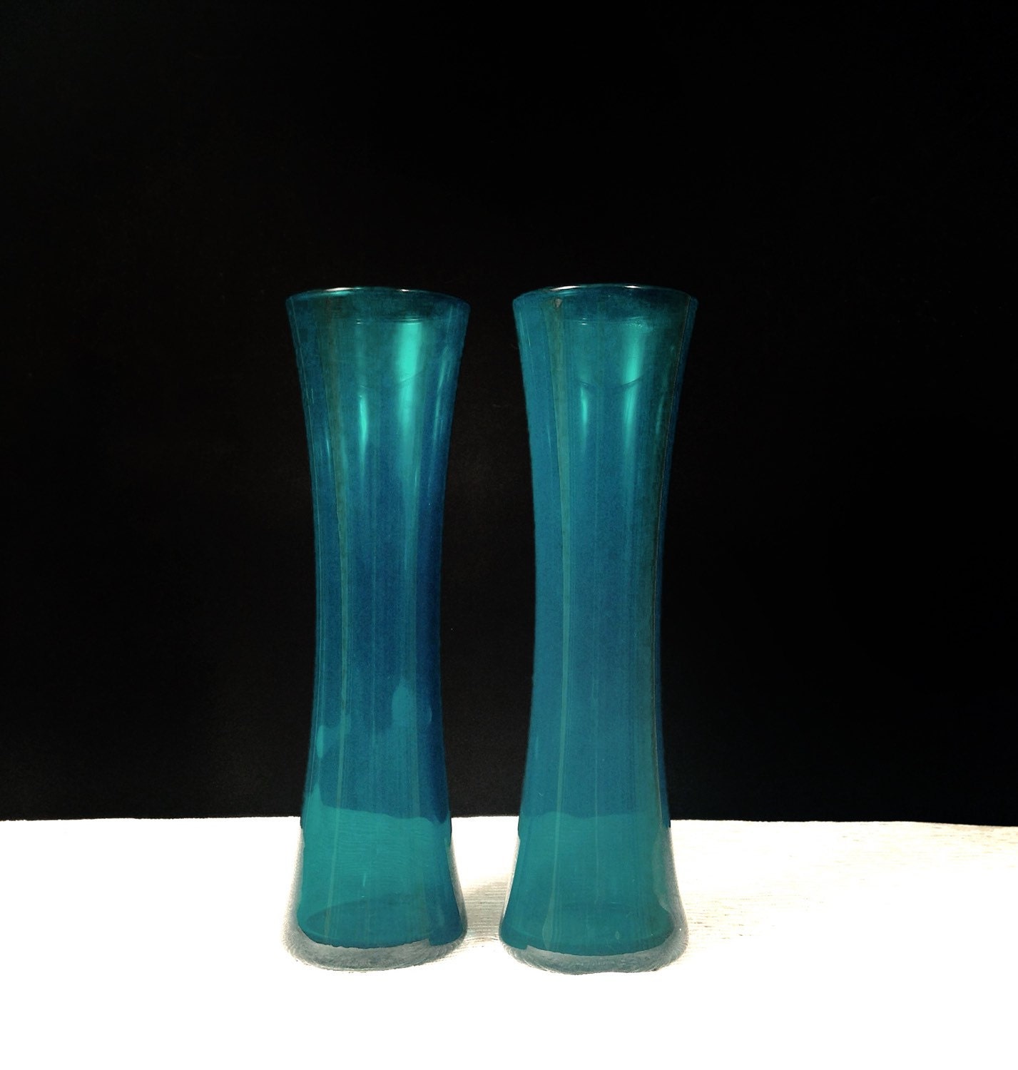 Teal Curved Bud Vases / Set of 2 / Powder Coated by ConceptFusion