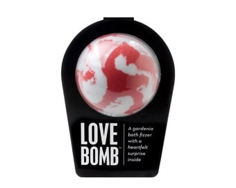 Love Bomb, Bath Bomb, Bath Fizzer, Bath Fizzie, Da Bomb, Bath and Body, Love, Surprise Inside