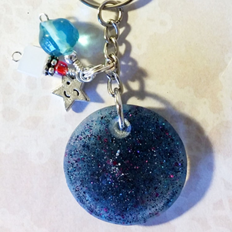 Glow in the Dark Keychain Glow Keychain by DragonflysAndDreams