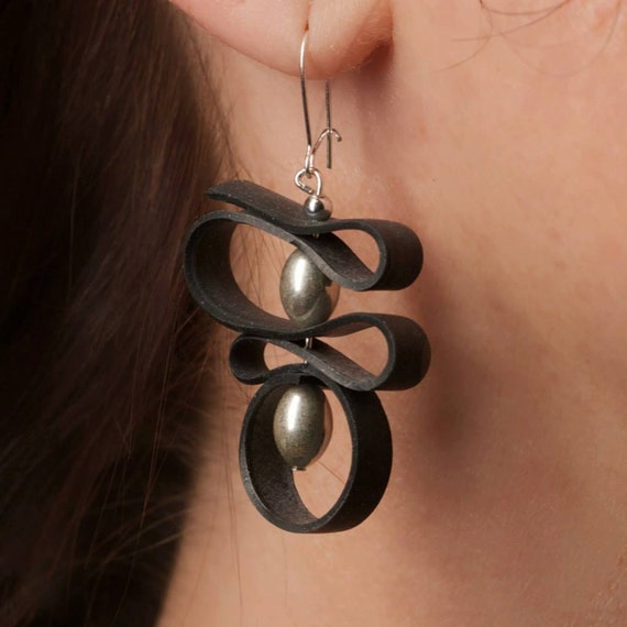 Upcycled inner tube earring