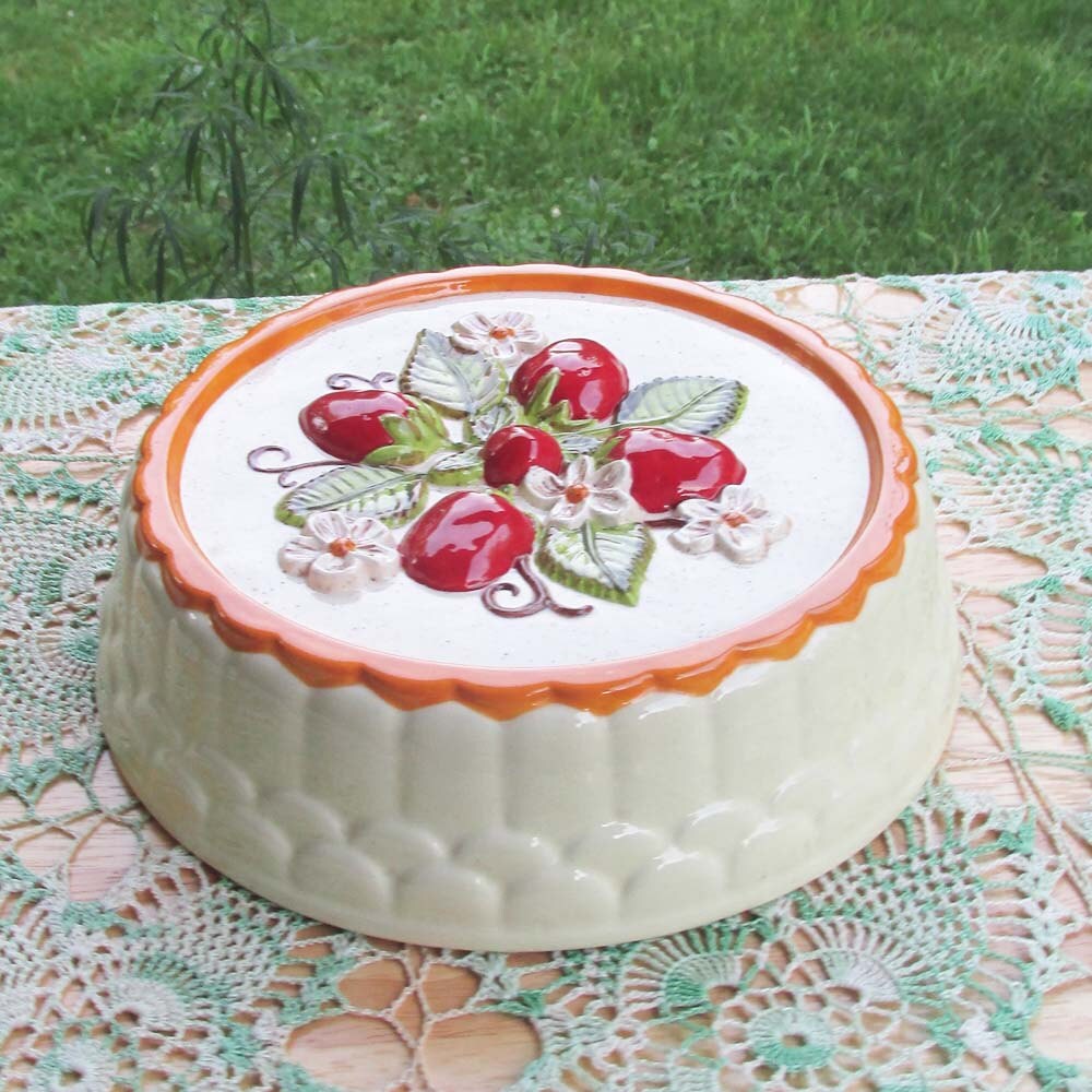 Ceramic Strawberry Cake Vintage Kitchen Strawberry Art
