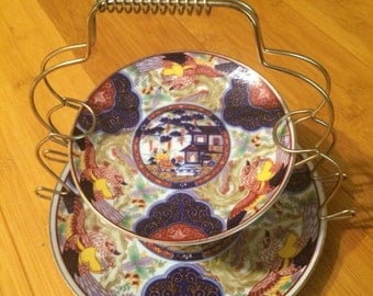 Vintage Japanese 2 tier petit fours/small cakes plates. Imari ware