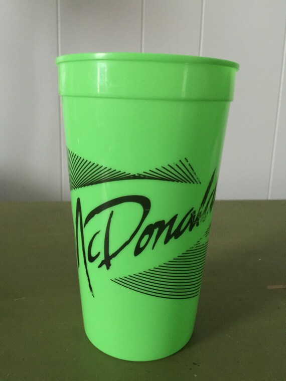 Items similar to Vintage 90's Plastic Cups on Etsy