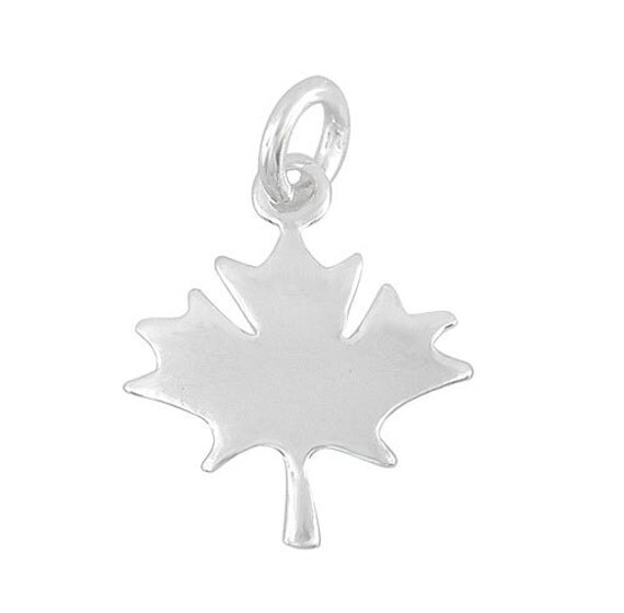 Pandora Charm Canada Maple Leaf Iucn Water