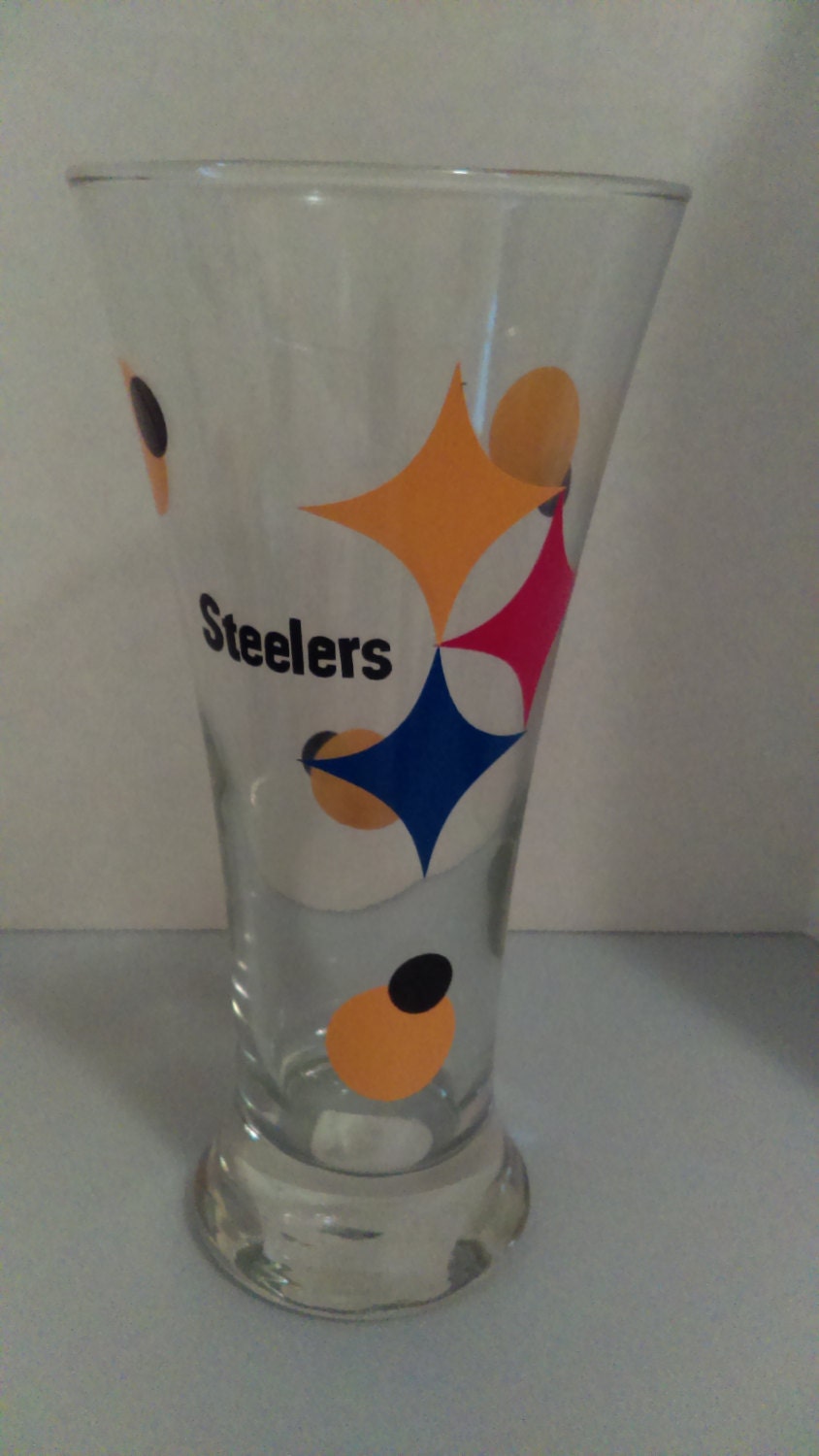 Nfl 19oz beer glass set of 4 by KrazyKaiKreations on Etsy