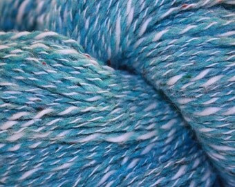 Farmhouse Yarns Silk Blend DK, color SEABREEZE