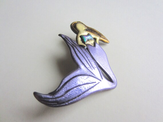 mermaid brooch pin with lavender shimmering tail