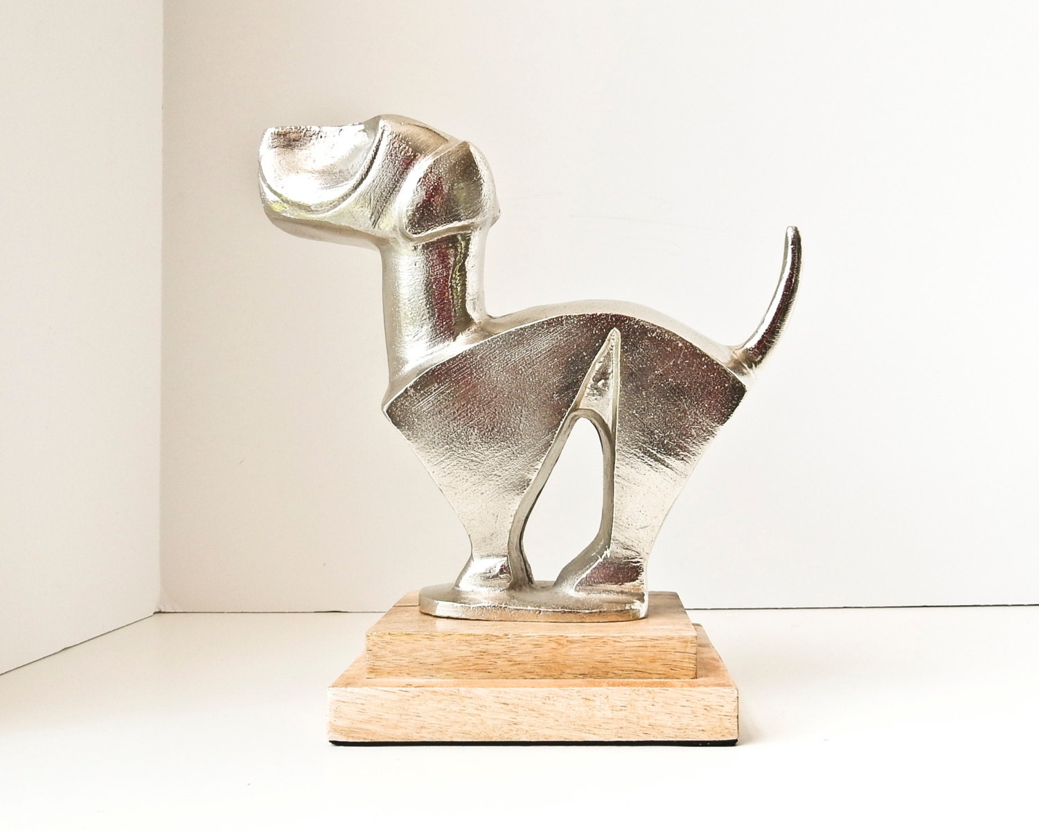 Modern Metal Dog Sculpture Industrial Style