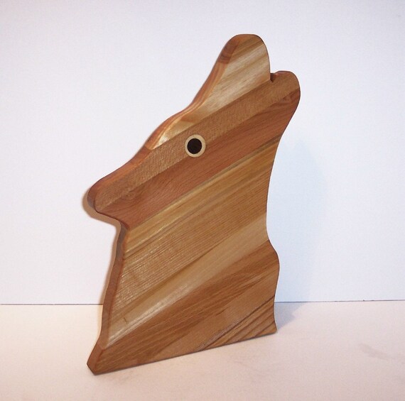 Howling Wolf Cutting Board Handcrafted from Mixed Hardwoods