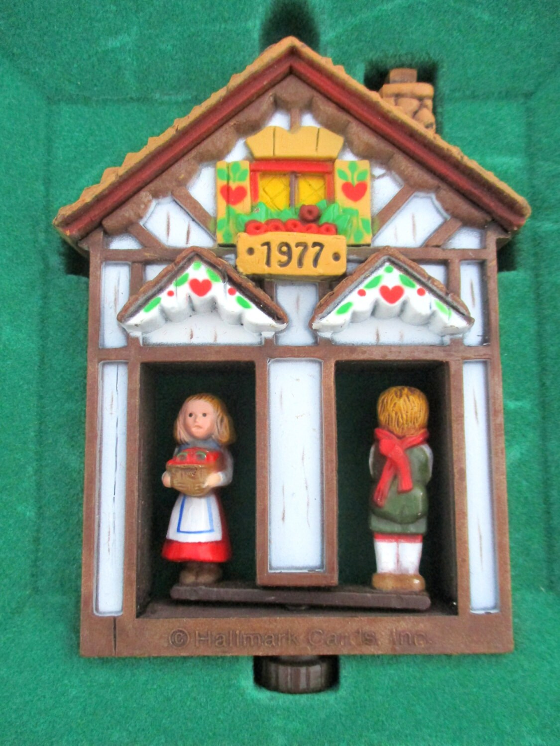 1994 Hallmark Vintage Christmas Ornament - #3 Carousel ...