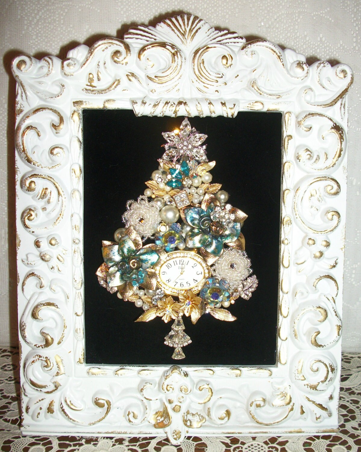 Vintage Jewelry Framed Christmas Tree by Moondiamonds on Etsy