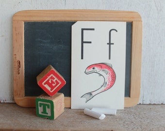 Vintage 1975 Schoolhouse Flash Card // Letter Ff // Milton Bradley ABC Flash Cards