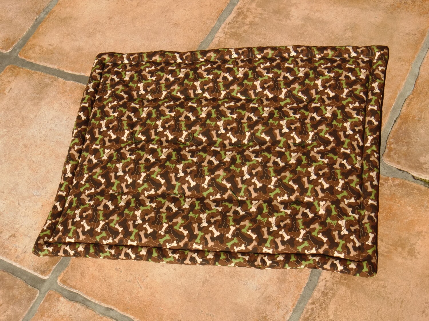indoor/outdoor dog mat size medium 24 x 20