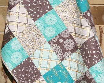 Kumari Garden Baby Girl Quilt Pink Paisley by SunnysideDesigns2