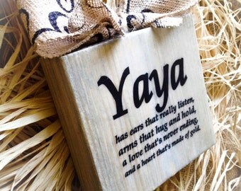 Yaya Sign , Yaya Gift , Wood Block Sign App.6x6 in Personalize , Mother's Day Burlap Bow Designs Mimi Gigi Nana Oma Meme Mema Gramma Glamma