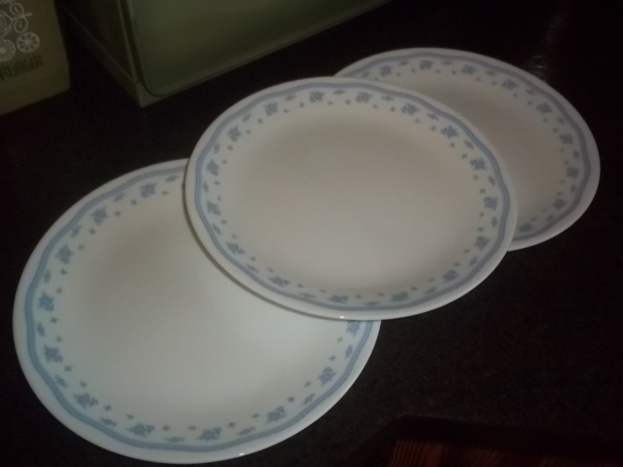 Vintage Corelle Morning Blue dinner plates in great condition