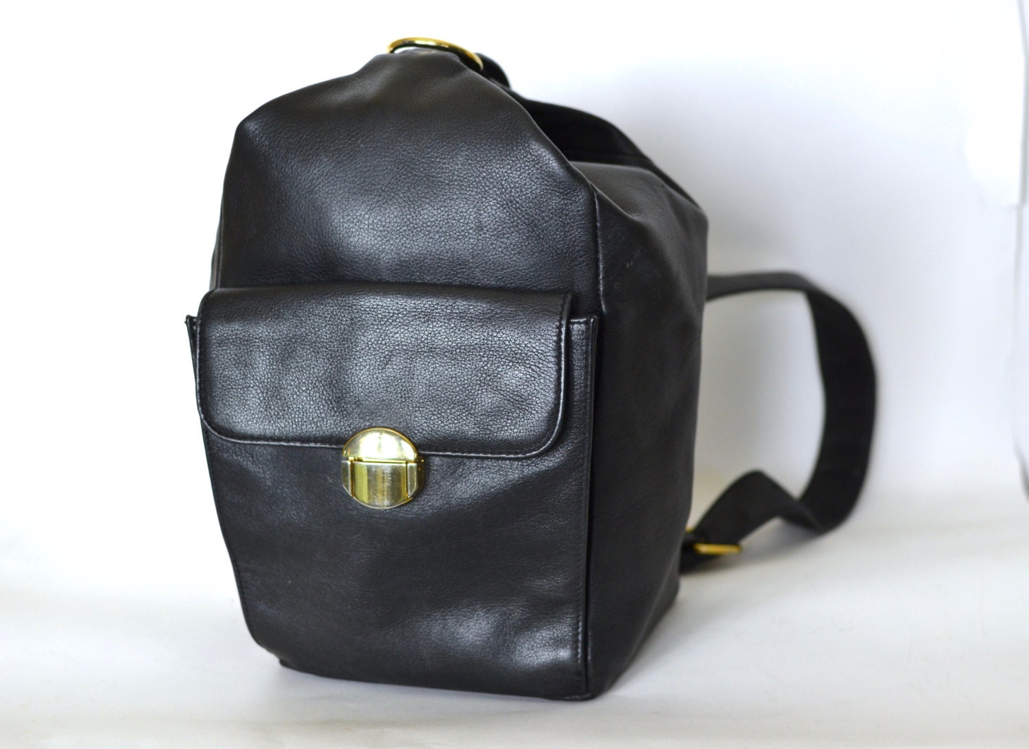 Vintage Leather Backpack Medium Sling Bag Black 1990s